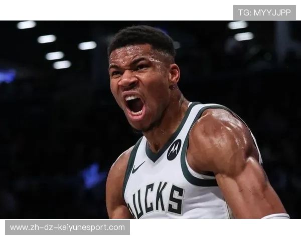 字母哥暴走48分！禁区像是他家后院